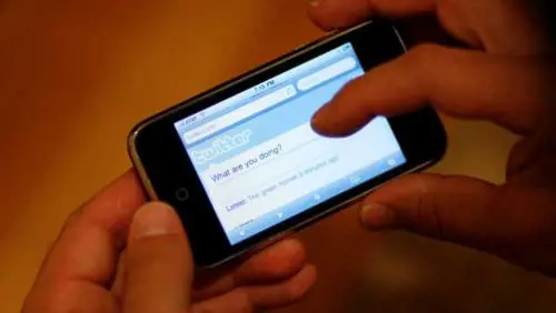 Twitter, novità per gli utenti "non Usa": i dati trasferiti in Irlanda
