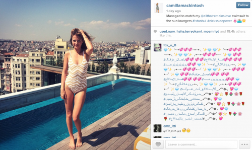 Camilla Mackintosh, gambe chilometriche su Instagram