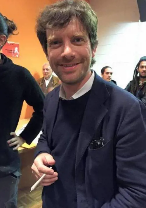 Pippo Civati e la minoranza dem dello spinello