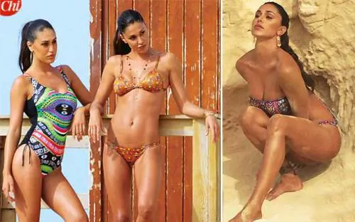 Belen e Cecilia Rodriguez in bikini a Ibiza