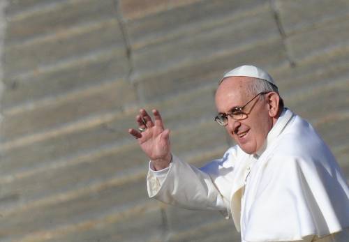 L'appello del Papa ai romani: "Accogliete tutti gli immigrati"