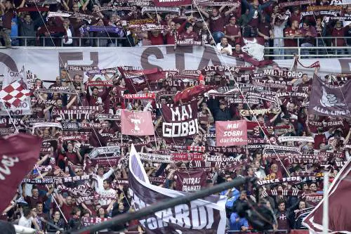 Tensioni sugli spalti per Torino-Juve