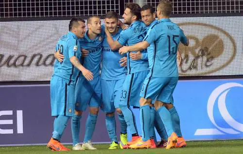 Suicidio dell'Udinese, l'Inter continua la rincorsa