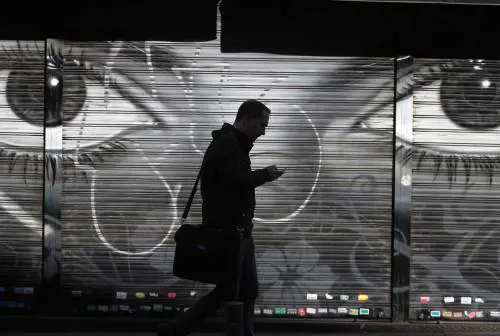 Frigo, smartphone, metro: veniamo spiati 24 ore su 24