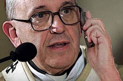 "Pronto, sono il Papa". E il malato per due volte gli chiude il telefono in faccia