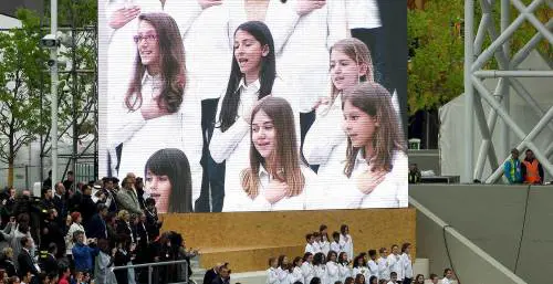 Ma che tristezza quell'Inno cambiato per il marketing