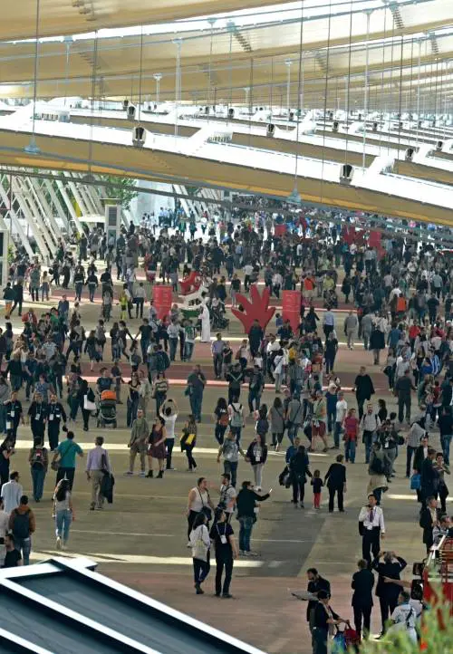 Bianchi, gialli, neri e blu Sono gli «angeli» dell'Expo