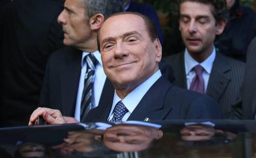 Berlusconi: "La sinistra si batte solo con un progetto liberale"