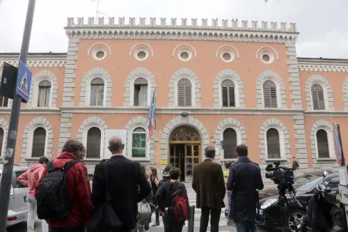 I black bloc: "La mascherina? Per lo smog". Il gip conferma il carcere