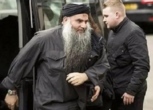 Grande oratore e organizzatore: ecco chi è Al Afri, il successore del califfo del terrore al Baghdadi