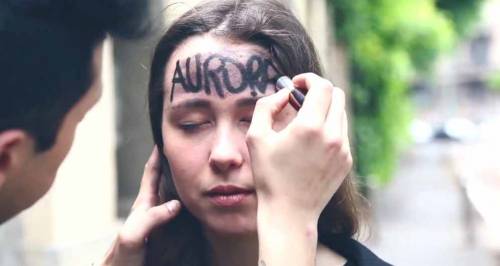 Aurora Ramazzotti fa l'attrice e debutta in un corto