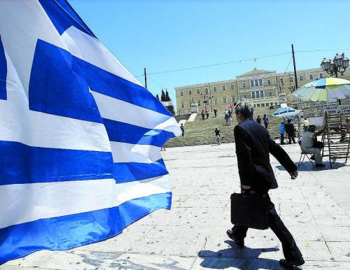 Vasilis Vasilikos: "La Grecia potrebbe entrare nell'area rublo"