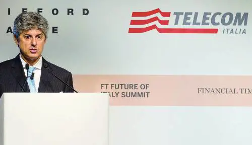 Telecom, investimenti a un miliardo