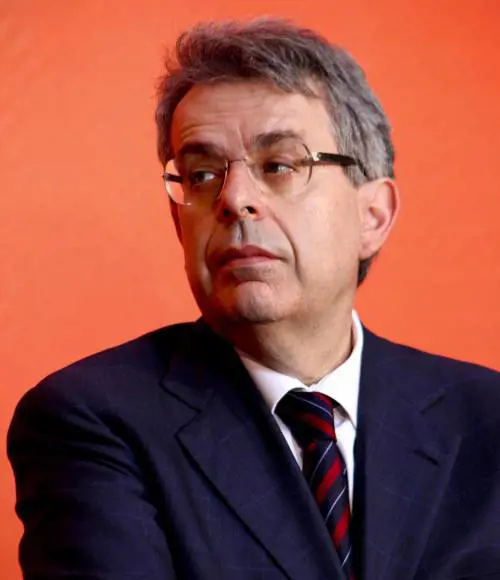 Quei blitz degli assessori nell'ufficio di D'Alfonso