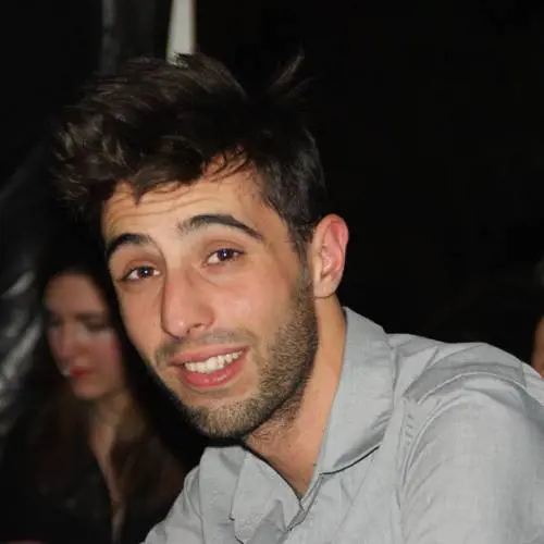 Messina, trovato cadavere carbonizzato di un 22enne. Era scomparso da 2 giorni