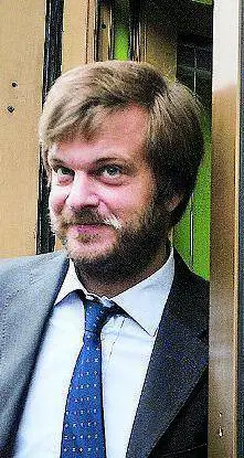 Pd divisi su nomi e programmi aspettando le primarie