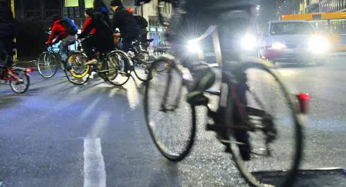 I cinesi entrano nel ciclismo Sponsor del team di Saronni