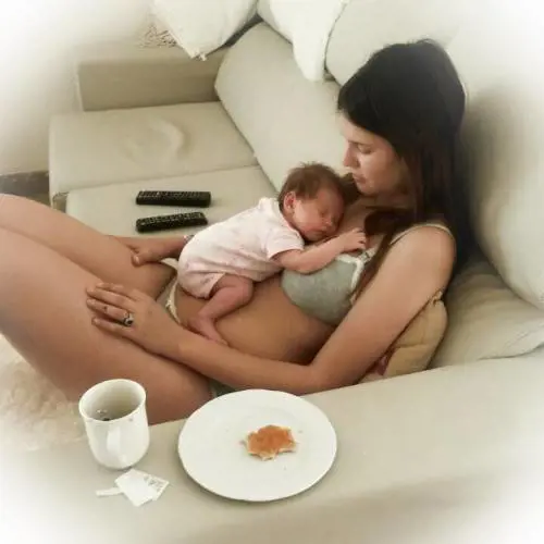 Bianca Balti mostra la piccola Mia