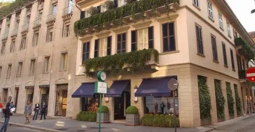 Ralph Lauren trasloca: addio Montenapo