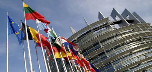 Francia e Spagna ci abbandonano E ci scaricano la quota migranti