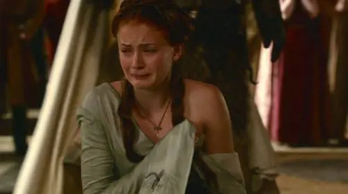 Quella scena di stupro in televisione. È polemica su Game of Thrones