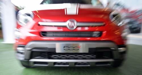Se l'auto scarica i sindacati torna a correre