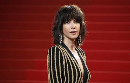 A Cannes nuovo incidente sexy: ​Sophie Marceau senza reggiseno