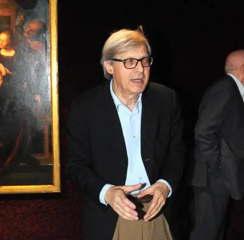 Maturità, Sgarbi:  "Miur sceglie quadri brutti e sbaglia pure didascalia"