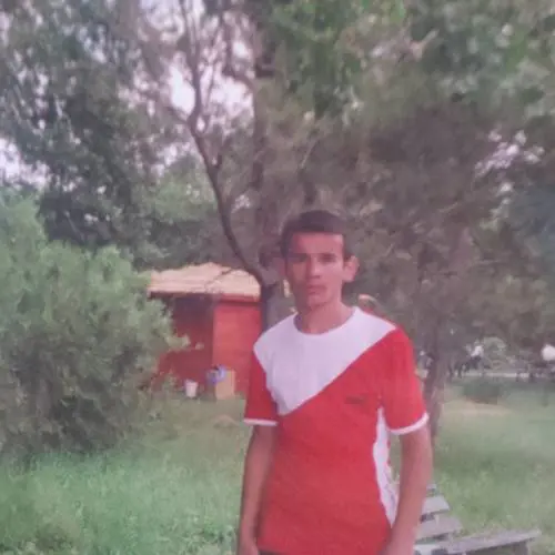 Ervin Hasanaj in una foto da ragazzo