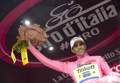 Ciclismo, Alberto Contador annuncia il ritiro a 35 anni