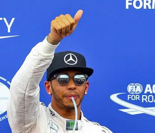 Mercedes da paura Per la Ferrari è la fine del sogno?