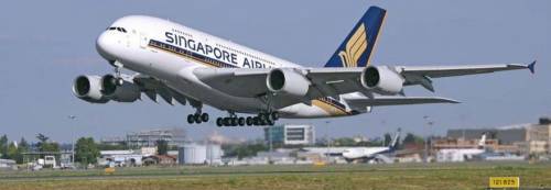 Si spengono i motori, paura a bordo di un aereo della Singapore Airlines