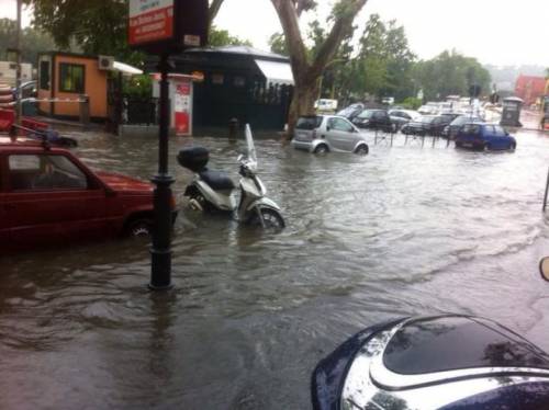 La Roma di Marino sommersa dall'acqua