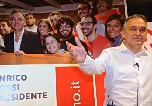 "Il socialista Rossi spende 4 milioni di soldi pubblici per la comunicazione"