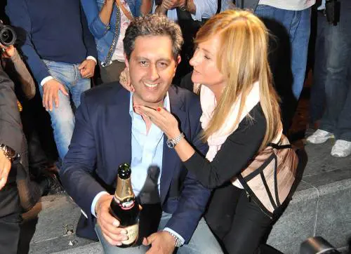 Il trionfo di Toti: "Ecco la mia truppa, governiamo da soli"