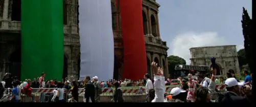 "Abolire le Forze Armate". Ecco la legge appoggiata dalla Boldrini