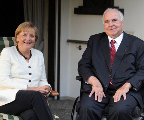 L'ex cancelliere tedesco Kohl ricoverato in ospedale in condizioni critiche