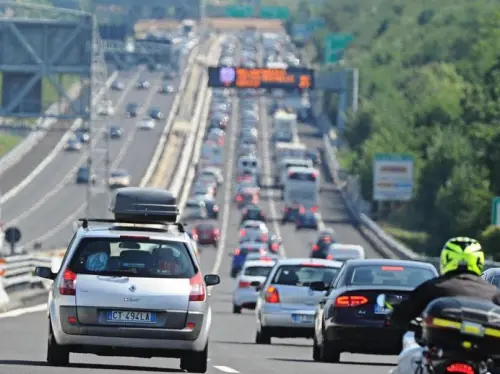 Per le nuove nate spese alle stelle e lavori al rallenty