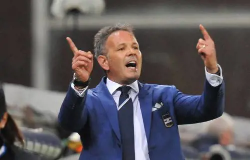 Mihajlovic, primo giorno sulla panchina del Milan
