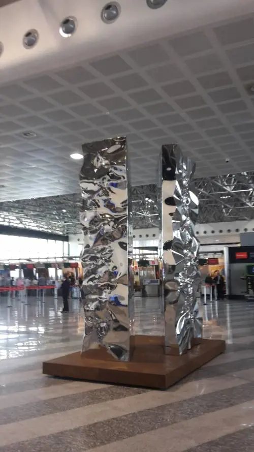 "Lighted runways", nuova tappa dell'arte a Malpensa