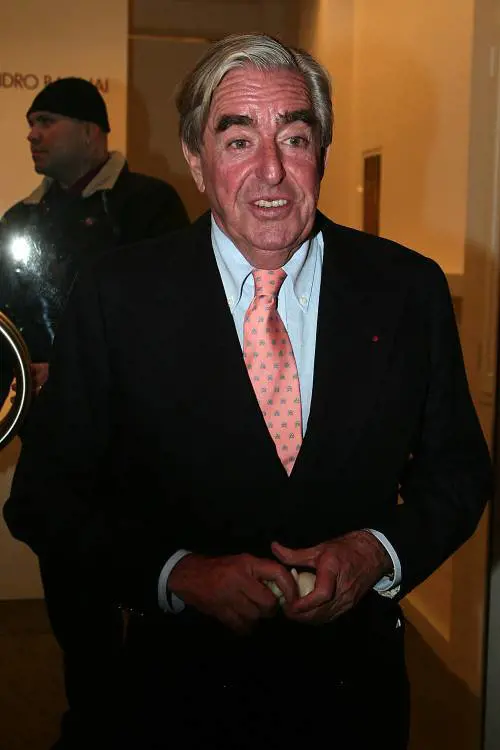 Addio a D'Urso, senatore del jet set