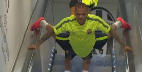 In Brasile sono certi: Dani Alves ha firmato con la Juventus