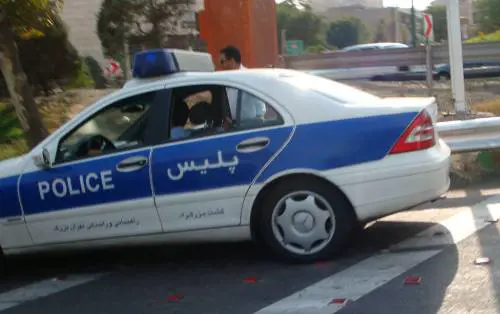 Arabia saudita, ragazzi e ragazze ballano insieme: condannati a scavare tombe