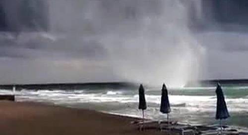 Meteo, Giuliacci: "Sabato 10 ottobre può arrivare un uragano sull'Italia"