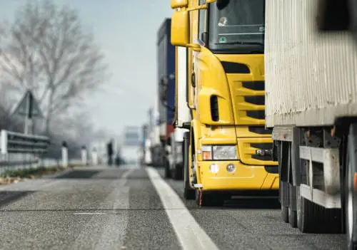 Friuli, i profughi arrivano con i tir