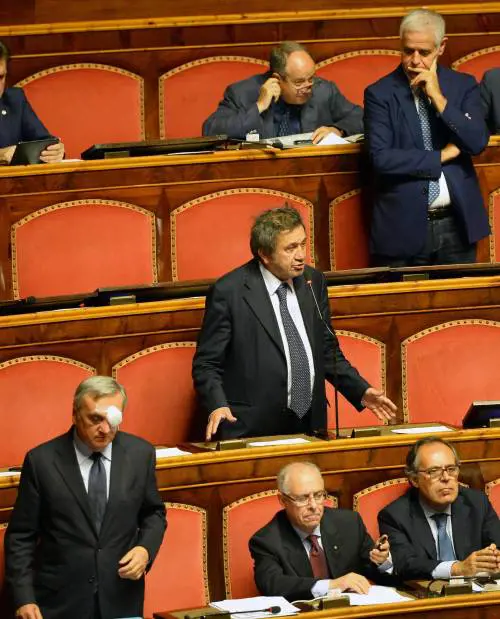 Il "no" all'arresto di Azzollini agita il Pd