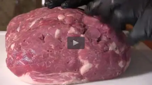 La "colla da carne": così lo spezzatino diventa bistecca