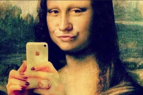 Selfie maleducati e cafoni
