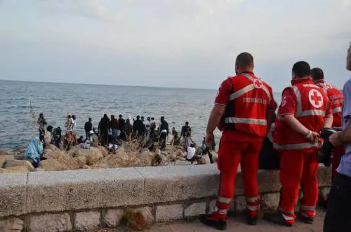 I numeri sull’immigrazione: dagli sbarchi alle strutture temporanee