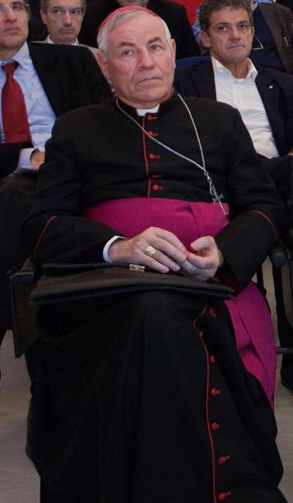 Il vescovo di Padova: "Accogliete i profughi"